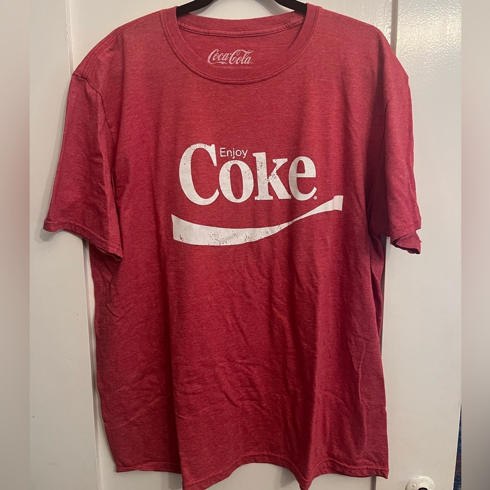 Enjoy Coke vintage looking tshirt XL